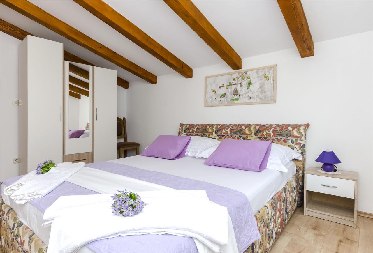 Villa Galia ตรีบูนย์ ภายนอก รูปภาพ