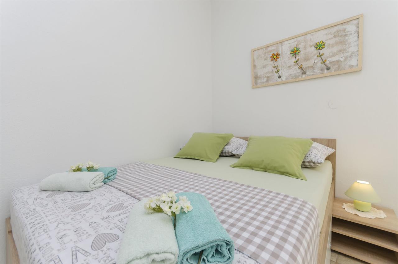 Villa Galia ตรีบูนย์ ภายนอก รูปภาพ